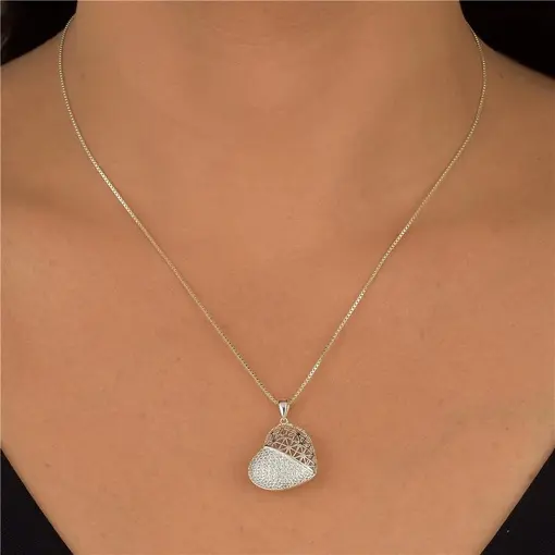 PINGENTE PRATA 92,5 3D CORAÇÃO, METADE EM PAVE