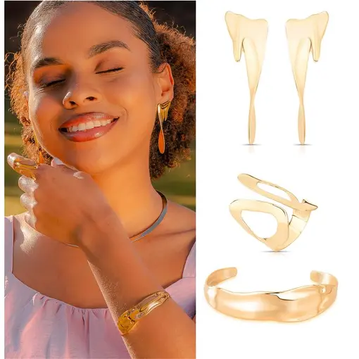 ANEL ORGÂNICO BANHADO OURO 18K - METAL DOURADO