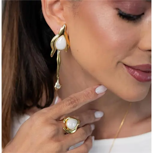 BRINCO BANHADO OURO 18K -  QUARTZO DOLOMITA PEROLIZADA