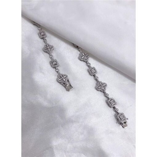 PULSEIRA CRAVEJADA PRATA COM RODIO