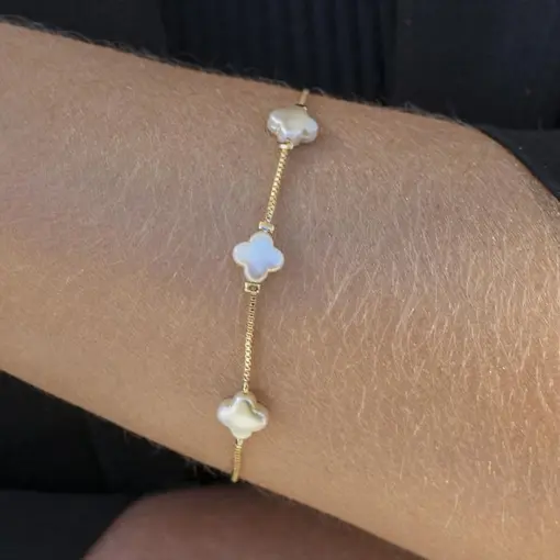 PULSEIRA 3 TREVOS EM MADREPÉROLA - TAM: 18+5CM