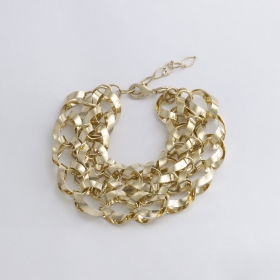 PULSEIRA FOLHEADA LARGA AROS LISOS