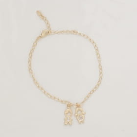 Pulseira folheada com 1 menina e 1 menino com roupa zircônia
