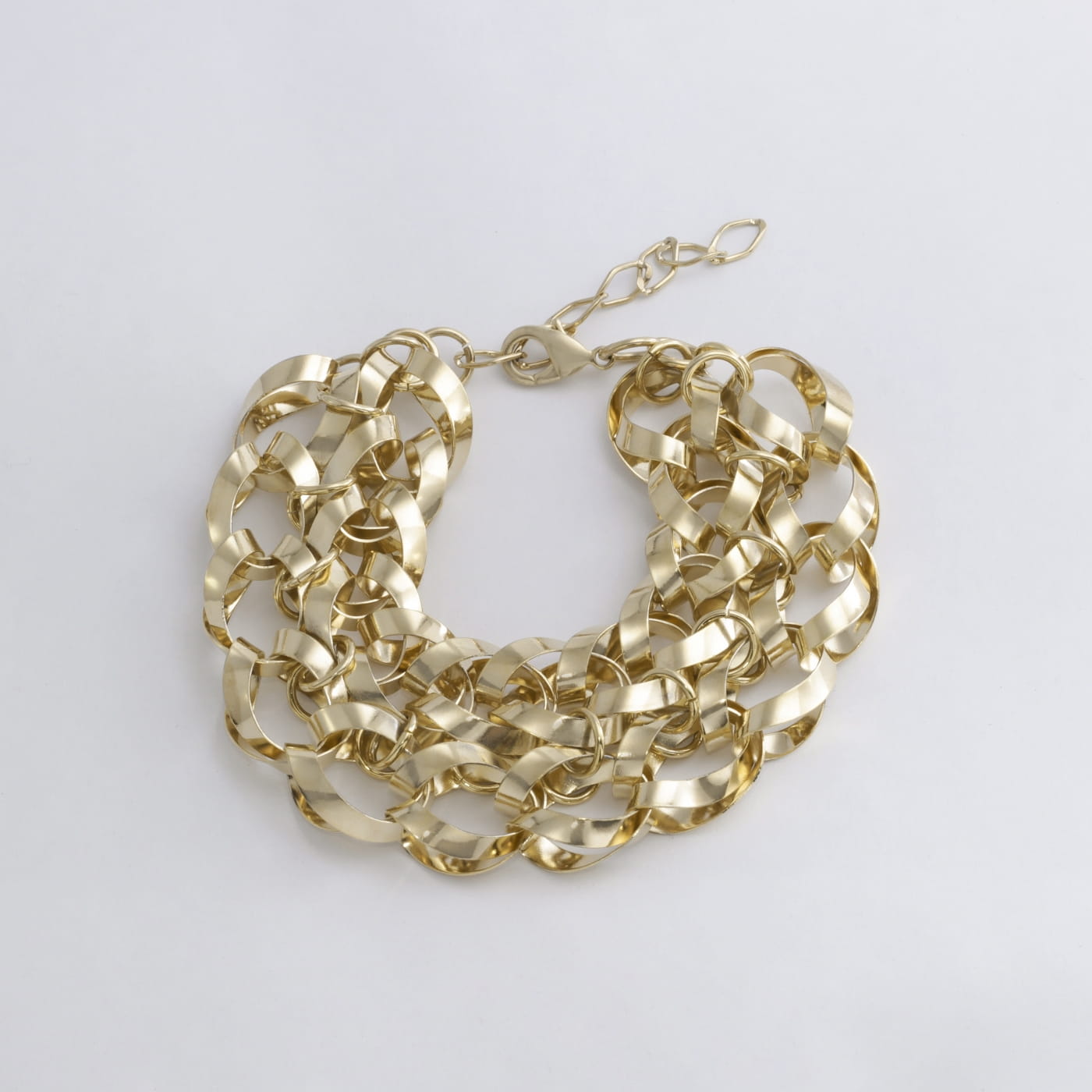 PULSEIRA FOLHEADA LARGA AROS LISOS