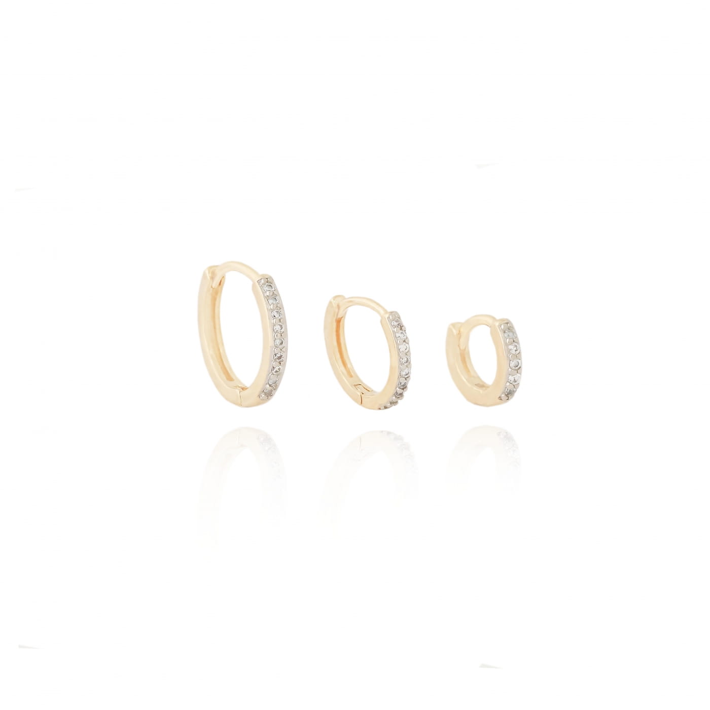 Brinco folheado trio argolas com zircônia