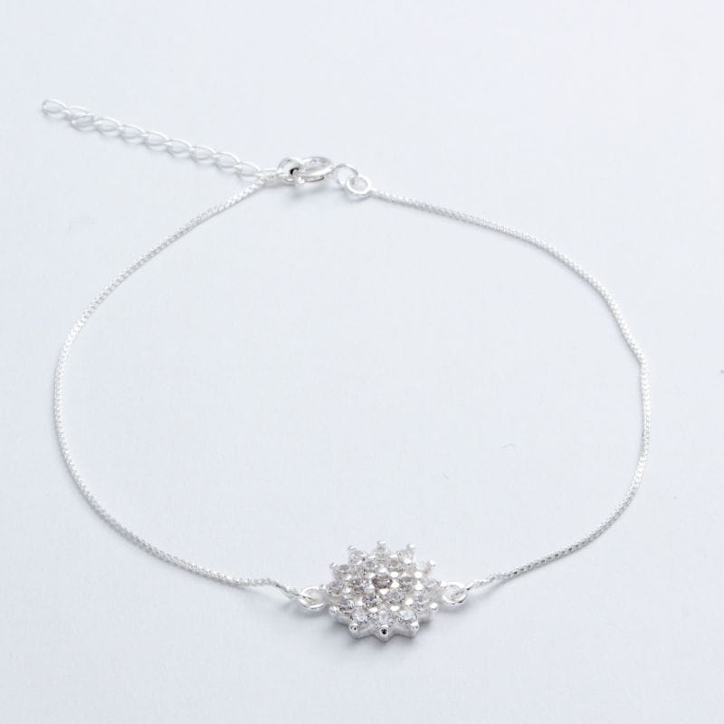 PULSEIRA PRATA DE FLOR TODA EM ZIRCÔNIAS - CRISTAL