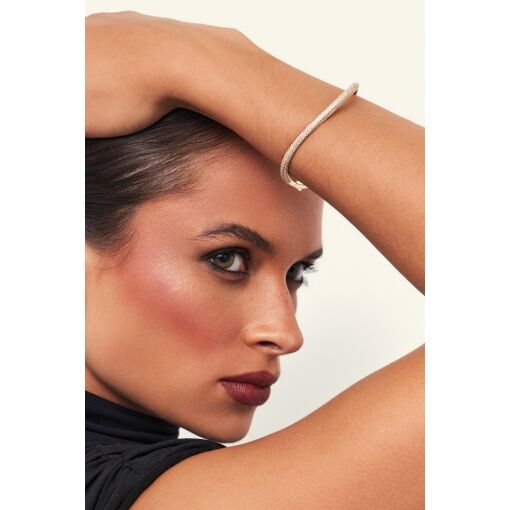 BRACELETE CURVO CRAVEJADO COM ZIRCÔNIAS