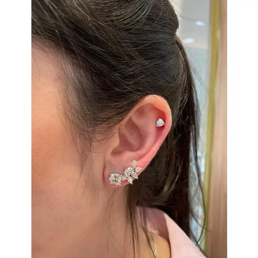 BRINCO EAR CUFF COM MOISSANITE EM PRATA 925