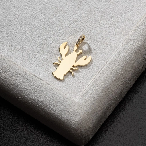 PINGENTE LAGOSTA G COM CONTRA ARGOLA CRAVEJADA