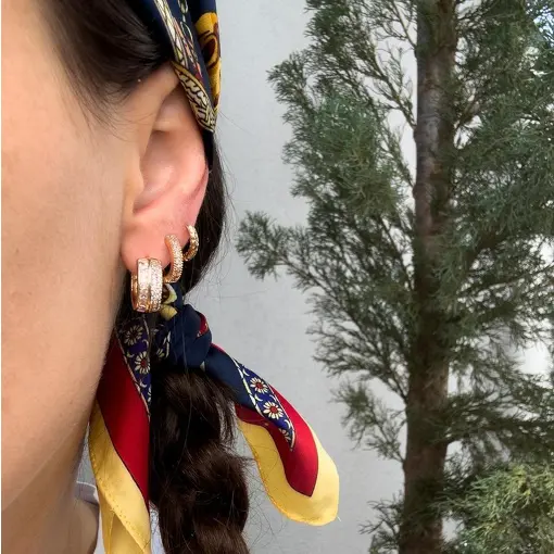 BRINCO TRIO MIX ARGOLAS CARRÉ HOOP EARRINGS