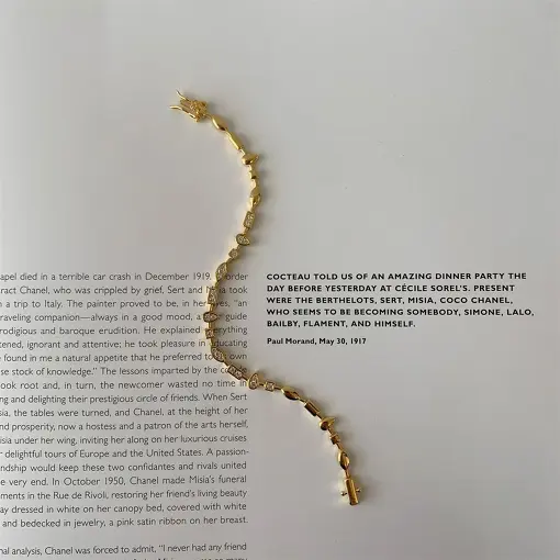 PULSEIRA GEOMETRICA LUXO SENSE OF SPRING