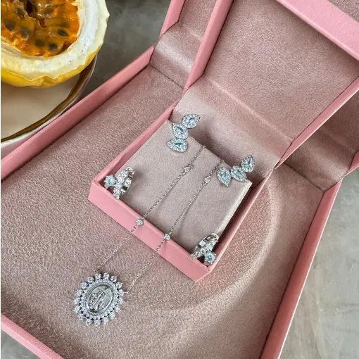 BRINCO EAR CUFF 3 GOTAS SENSE OF SPRING