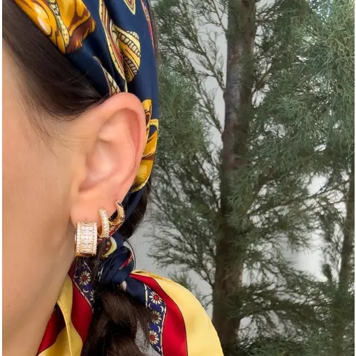 BRINCO TRIO MIX ARGOLAS BAGUETADA HOOP EARRINGS