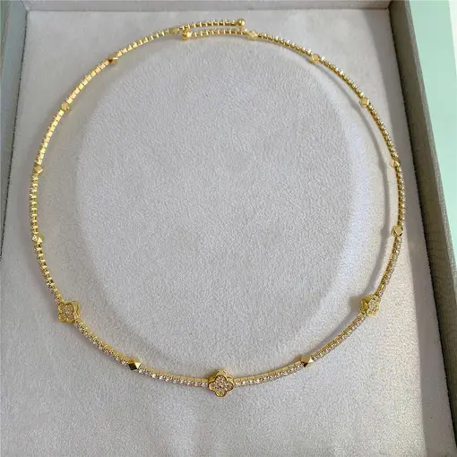 CHOKER ARO 3 FLORES CRAVEJADO INSPIRED II