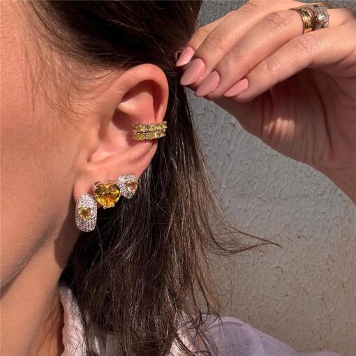 PIERCING PONTO DE LUZ FLUIR