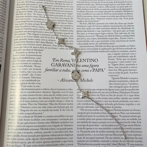 PULSEIRA FLOR CRAVEJADO INSPIRED