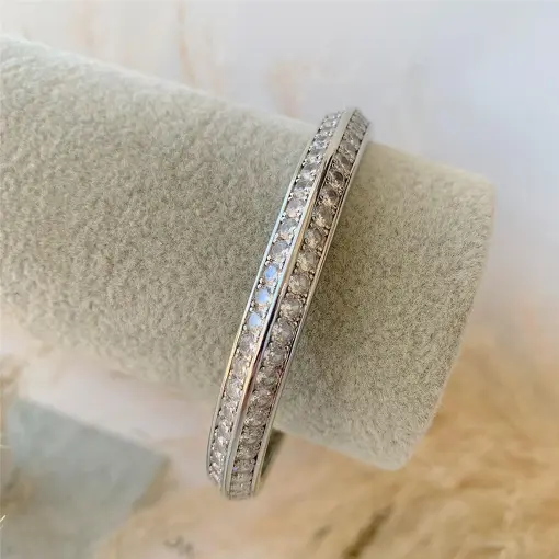 BRACELETE CRAVEJADO COM FILETE BN SENSE OF SPRING