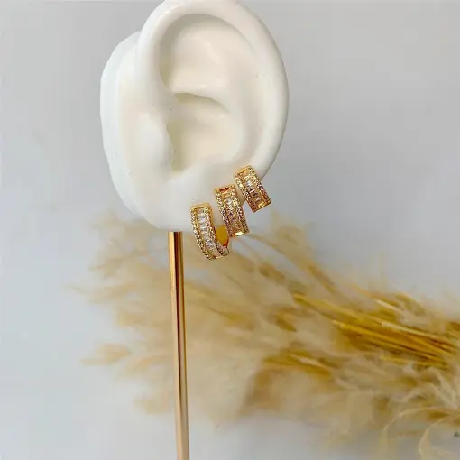 BRINCO TRIO ARGOLA BAGUETADO HOOP EARRINGS