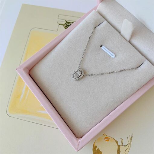 COLAR OVAL BAGUETE CRAVEJADO CLARICE