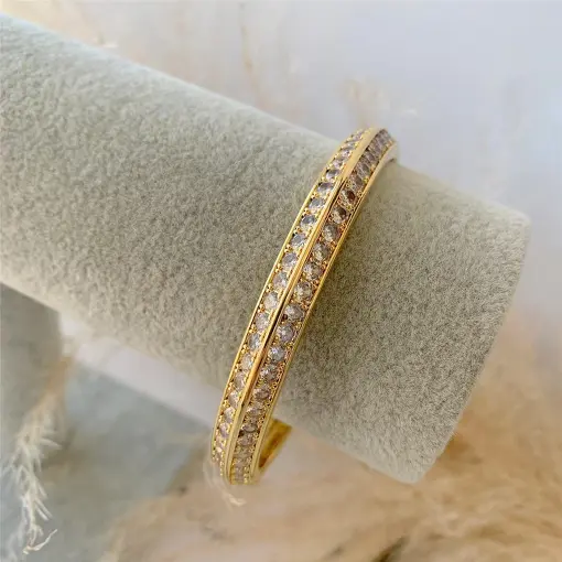 BRACELETE CRAVEJADO COM FILETE BN SENSE OF SPRING