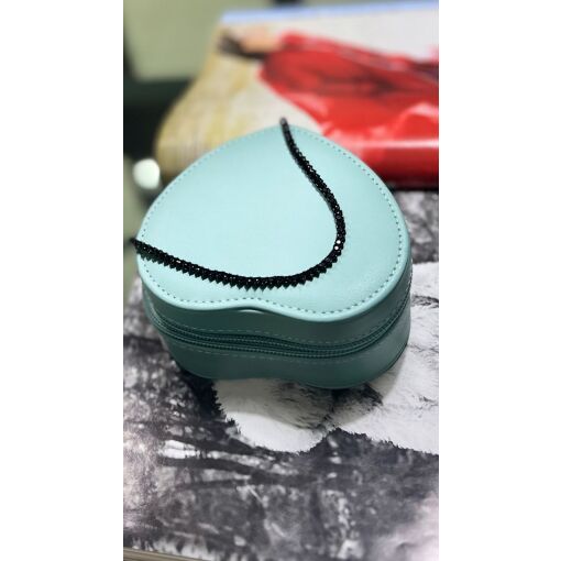 COLAR