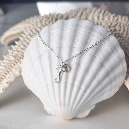 Pulseira Cavalo Marinho e Escama Branca