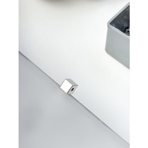 Pingente Cubo Liso Prata 925