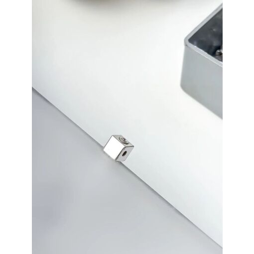 Pingente Cubo Liso com Zircônia Prata 925
