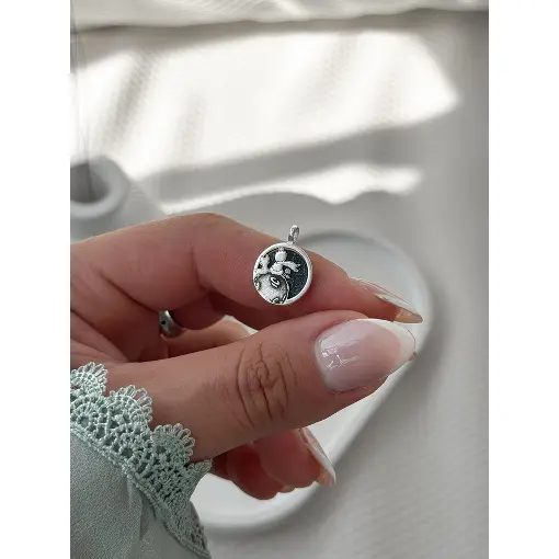 Pingente de Prata Pequeno O Principe Pedra da Estrela Contra Arg