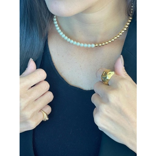COLAR CHOKER MISTURA PÉROLAS E DOURADO