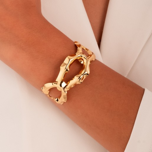 BRACELETE VAZADO DETALHADO LISO DOURADO