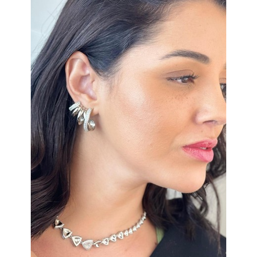 BRINCO EARCUFF LISTRAS COM CRAVEJADO RÓDIO BRANCO