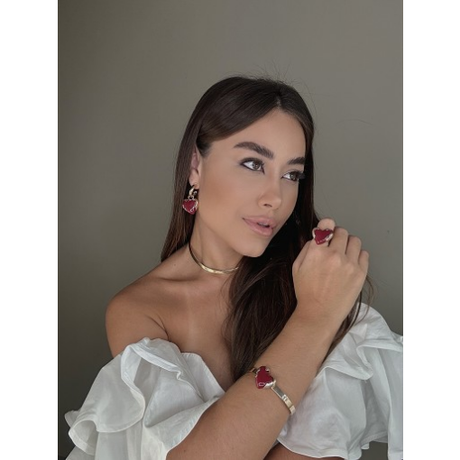 BRACELETE CORAÇÃO RESINADO VERMELHO DOURADO