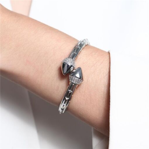 BRACELETE SNAKE ONDULADA CABEÇA CRAVEJADA RÓDIO BRANCO
