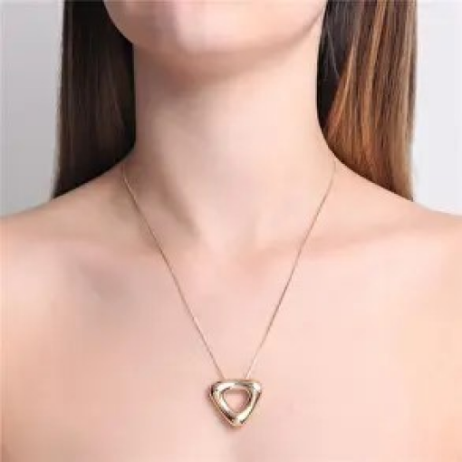COLAR TRIÂNGULO ORGANICO COM VENEZIANA REGULAVEL