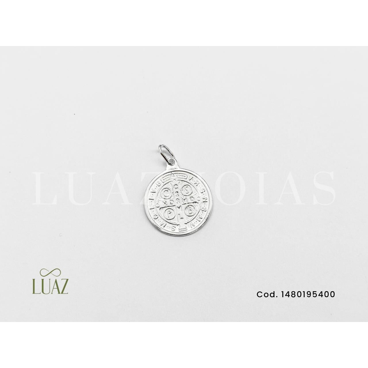 Pingente medalha de São Bento M