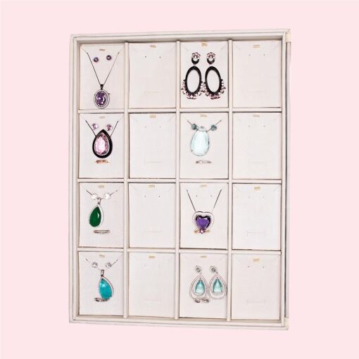 BANDEJA COM 16 TAGS S/ TAMPA PARA COLARES, BRINCOS, ANEIS E BERL