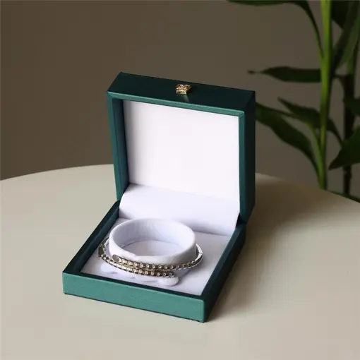 EST COURINO LUXO BRACELETE 9X9X4 EC03