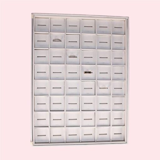 BANDEJA COM 48 TAGS FINA C/ TAMPA PARA ANEIS