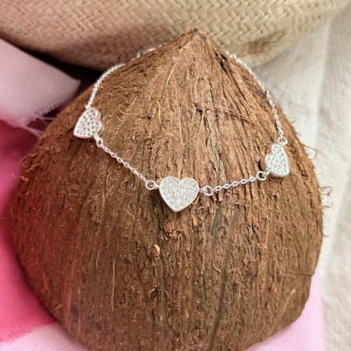 Pulseira Corações Cravejados de Prata