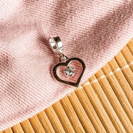 Berloque Coração com Zirconia Central de prata