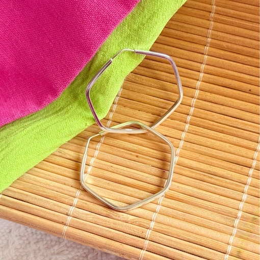 Argola Hexagono de Prata 3cm