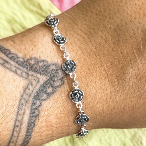 Pulseira Rosas de Prata Envelhecida