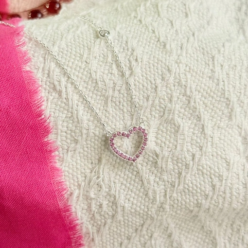 Corrente de Prata com Pingente de Coração Rosa