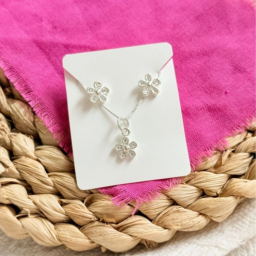 Brinco e Corrente com Pingente Florzinha de Prata