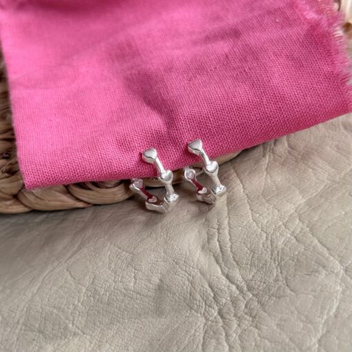 Argola com Coração Liso de Prata 1cm