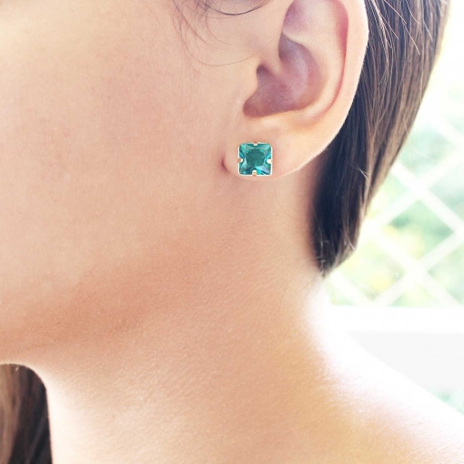 Brinco de pedra quadrada de cores variadas
