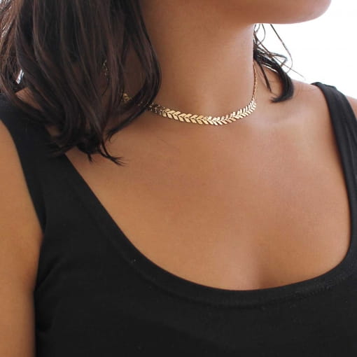 Gargantilha folheada choker elos estilo folhas lisas