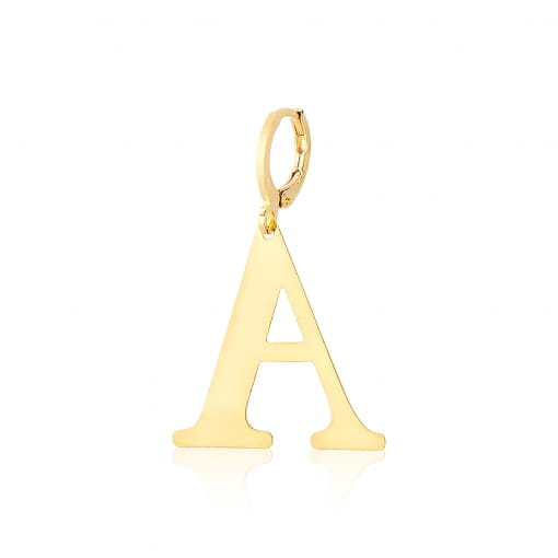 Pingente de letra grande com fecho que abre