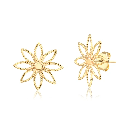 Brinco folheado design flor com delicadas pétalas vazadas